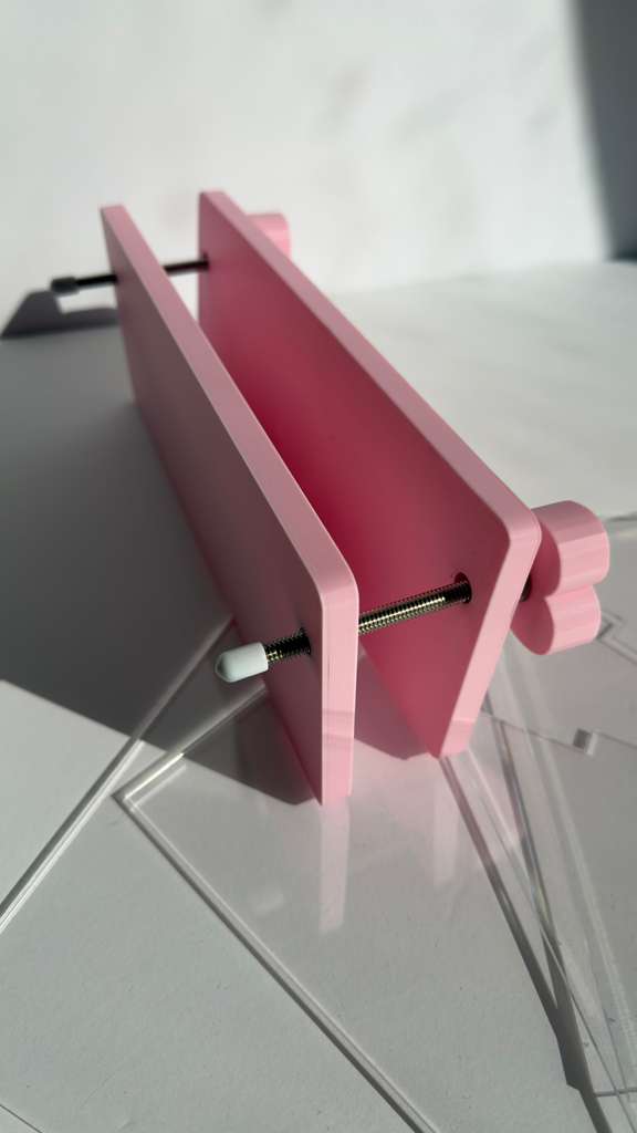 Prensa de encuadernación + Regla Marcadora de Cortes de Regalo!